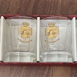 Elegant Gold Crest Whiskey Glass Set